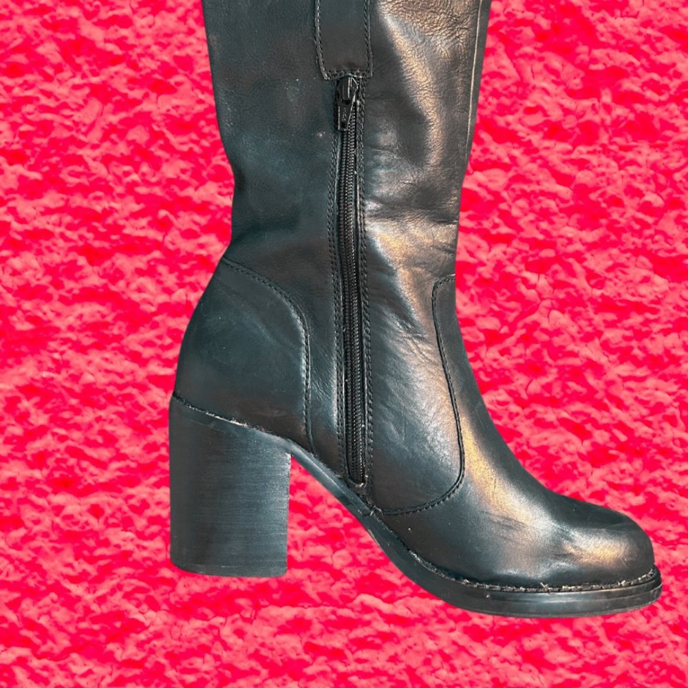 Arturo Chiang Women's Knee High SAM Boots  US 8.5 M Black